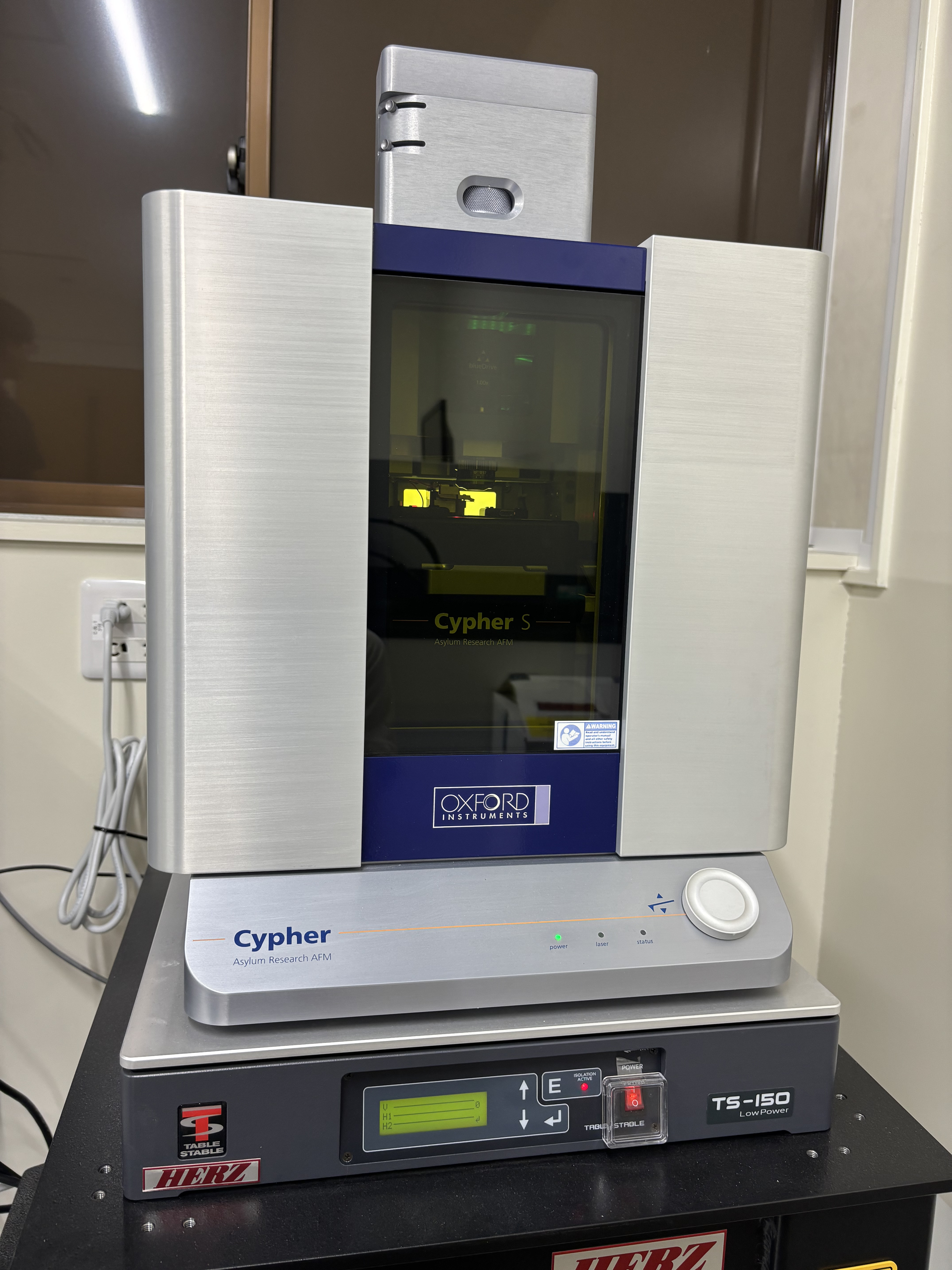 原子間力顕微鏡